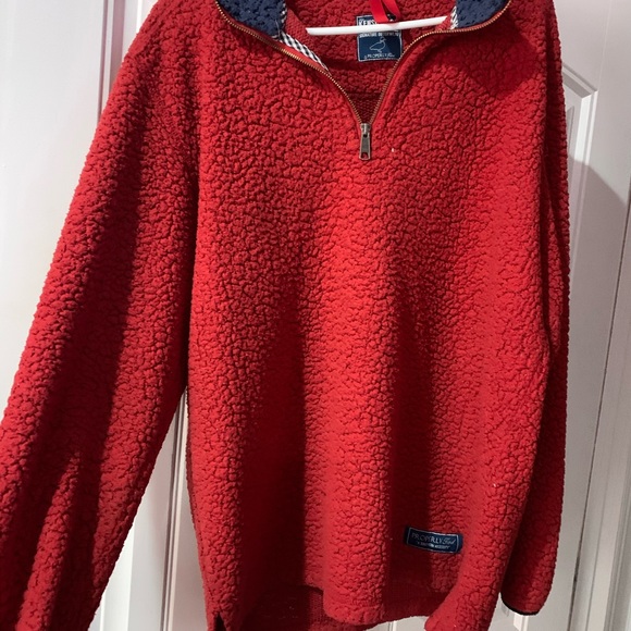 properly tied pullover - Picture 3 of 4